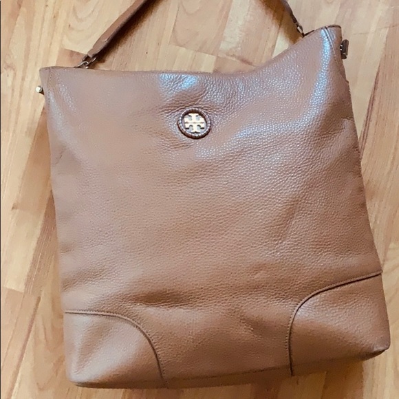 tory burch tan shoulder bag